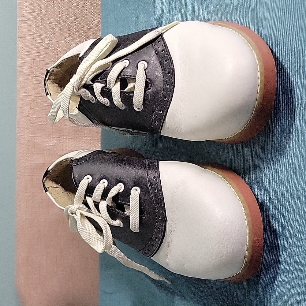 Willits Leather Saddle Shoes
